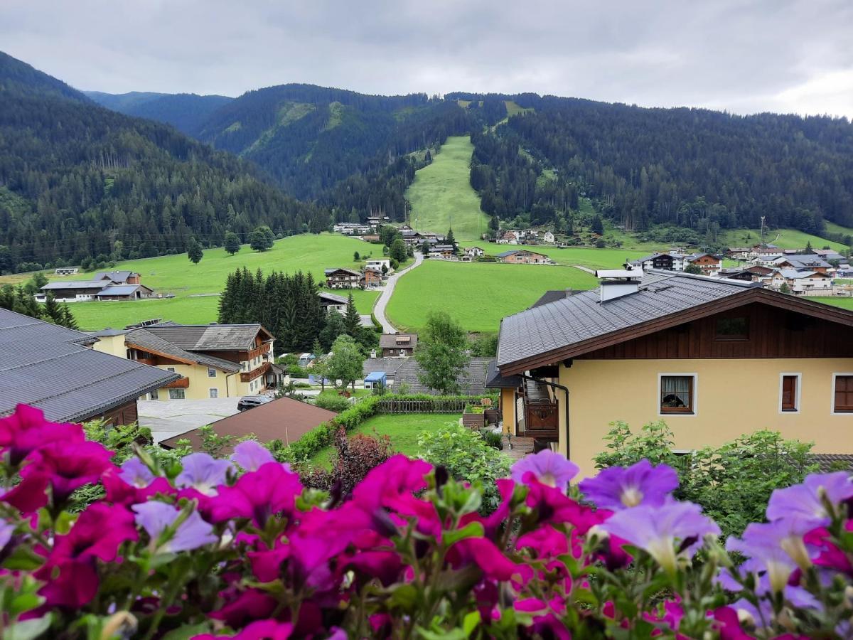 Apartamento Haus Traninger Flachau Exterior foto